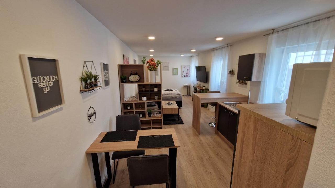 Appartment-Ferienwohnung Mit Kueche, Bad, Kostenlos Wlan, Modern Eingerichtet Родинг Номер фото